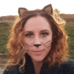 Meet your Posher, Kara